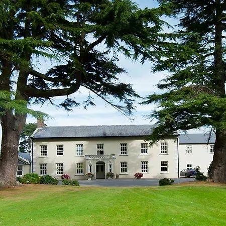 Heyward Mews Homes Sleeps 6 No 6 By Trident Homes * Swords